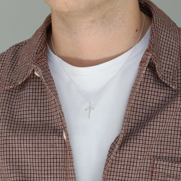 kruis ketting in zilver met hanger in zilver