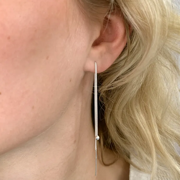 lange ketting oorbellen in zilver