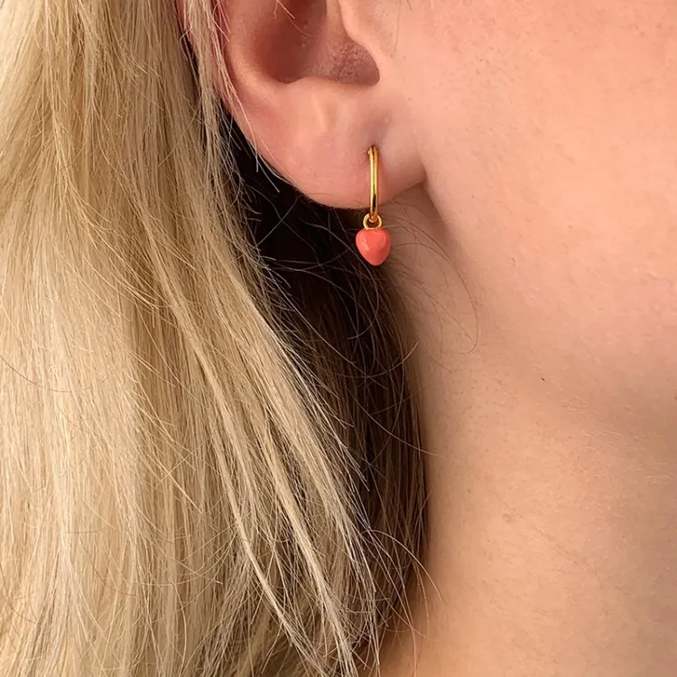 12 mm hart emaille oorbellen in verguld zilver