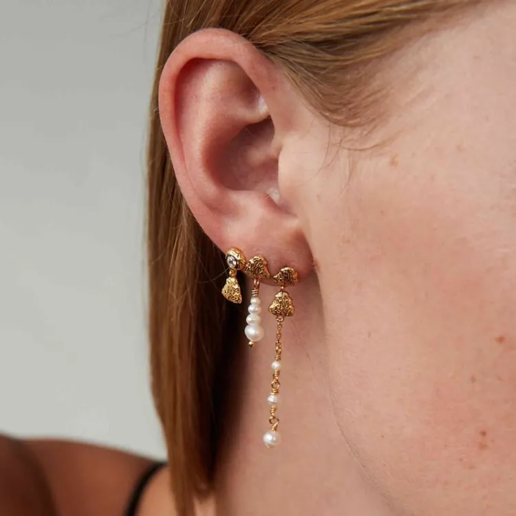 Hultquist Coralie white oorbellen in verguld sterlingzilver