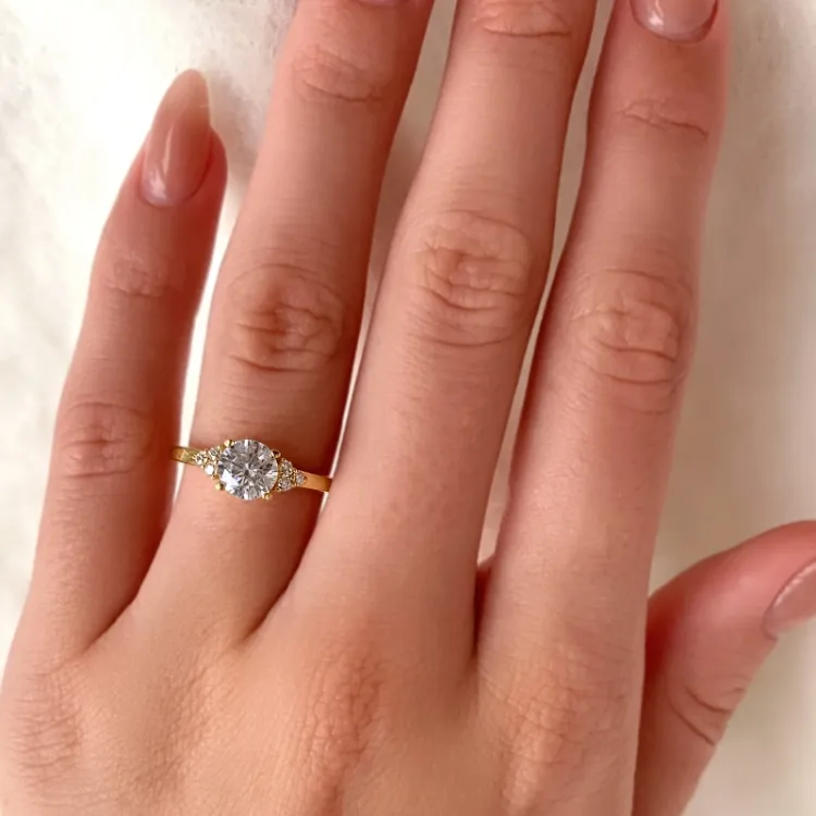 Glanzend witte zirkoon ring in 9 karaat goud