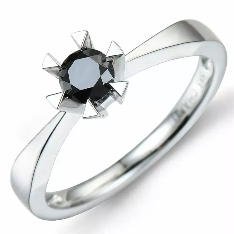 0,50 ct zwart diamant solitaire ring in 14 karaat witgoud 0,50 ct