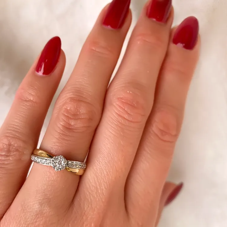bloem diamant ring in 14 karaat goud-en witgoud 0,35 ct