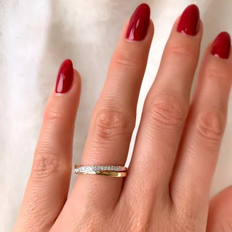 Briljant ring in 14 karaat goud-en witgoud 0,083 ct
