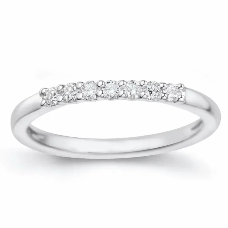 smal briljant ring in 14 karaat witgoud 0,207 ct