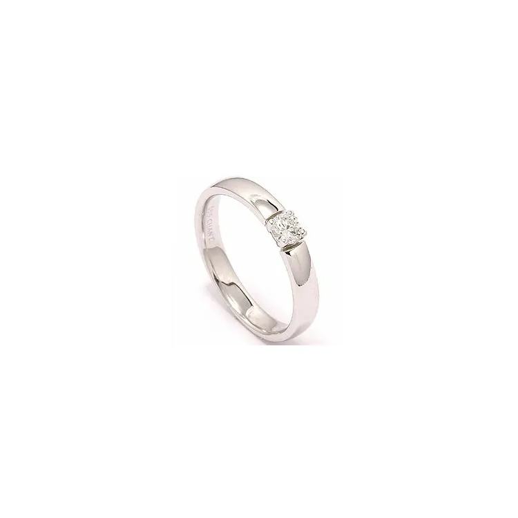 witgoud ring in 14 karaat witgoud 0,20 ct