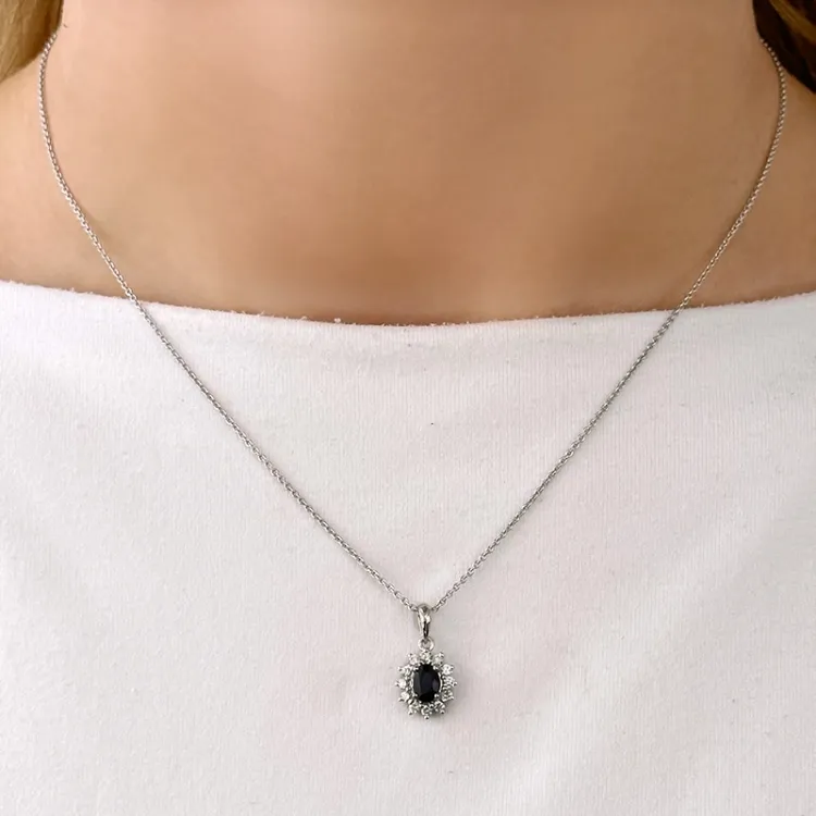 saffier rozethanger in 14 caraat witgoud 0,26 ct 0,65 ct