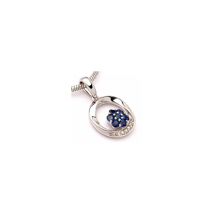 Hanger in 14 caraat witgoud 0,04 ct