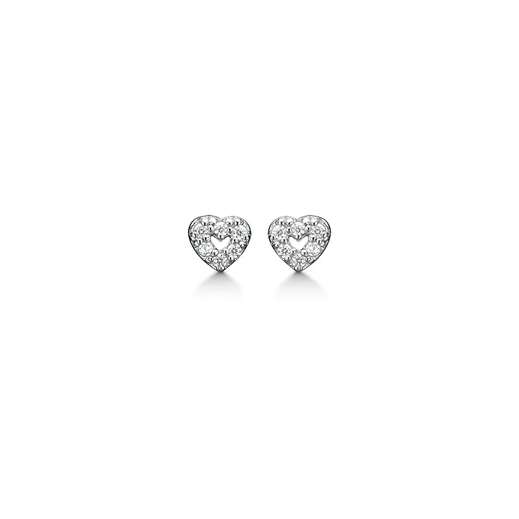 klein Støvring Design hart oorbellen in gerodineerd zilver witte zirkoon