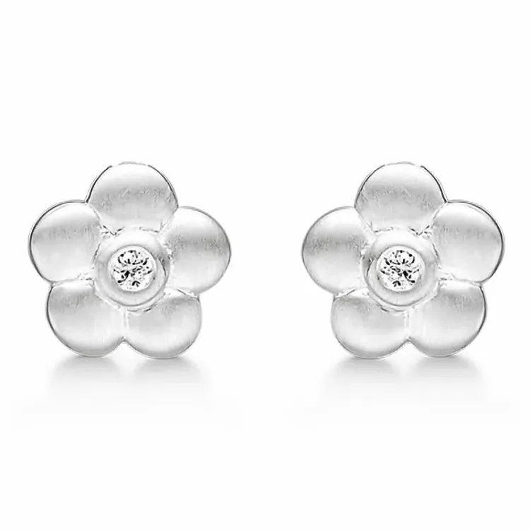 Støvring Design bloem oorbellen in zilver witte zirkoon