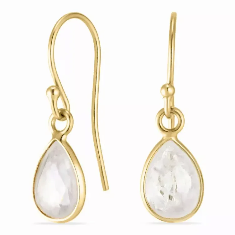 lange witte maansteen oorbellen in verguld sterlingzilver - Loom Stones