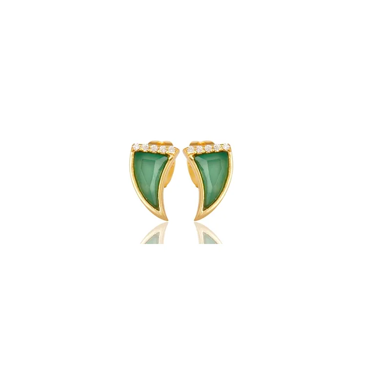 Groene onyx oorsteker in verguld sterlingzilver