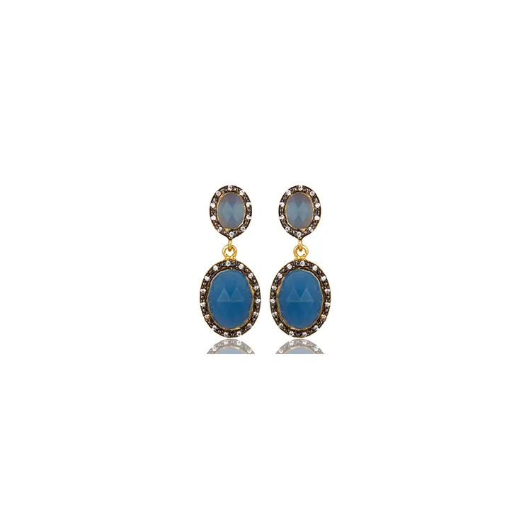 Ovaal blauwe oorbellen in verguld sterlingzilver met geoxideerd sterlingzilver