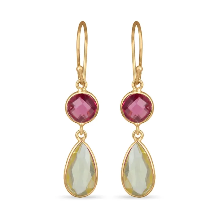lange topaas oorbellen in zilver met een roze coating