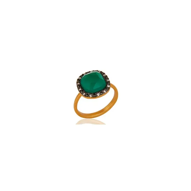 Vierkant groen onyx ring in verguld sterlingzilver met geoxideerd sterlingzilver