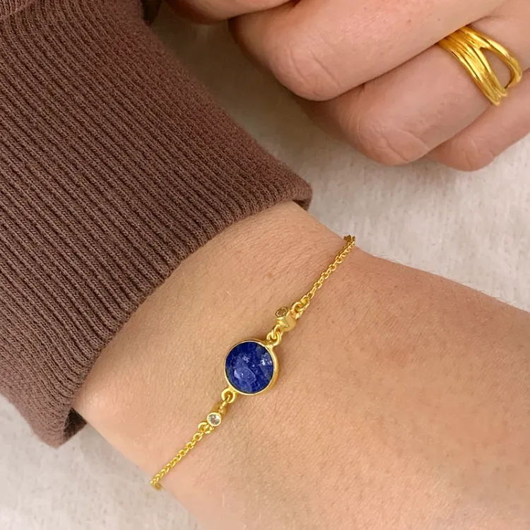 lazuursteen kinder armband in verguld sterlingzilver met hanger in verguld sterlingzilver - Loom Stones