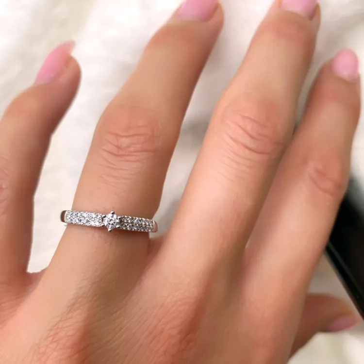 diamant ring in 14 karaat witgoud 0,10 ct 0,12 ct