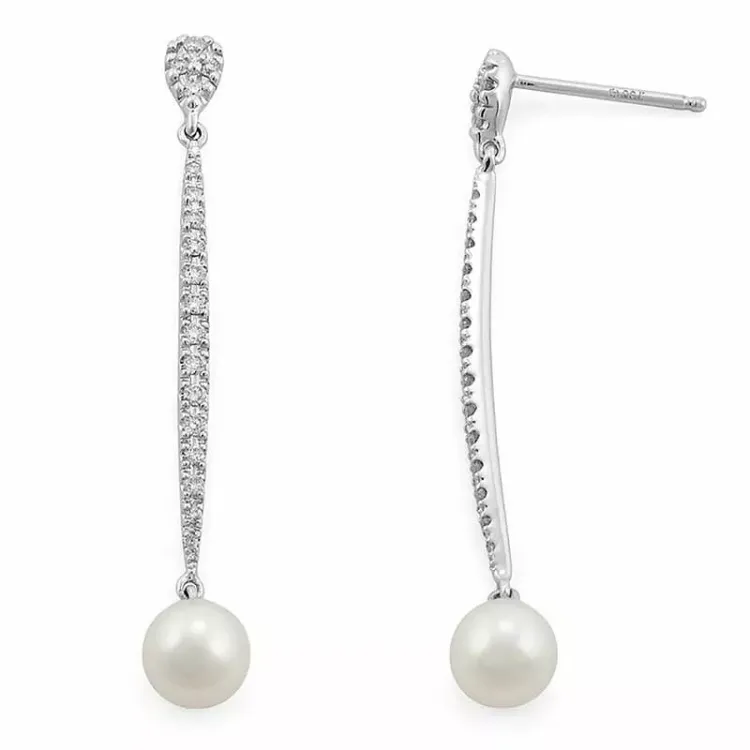lange parel diamant oorbellen in 14 karaat witgoud met diamant 