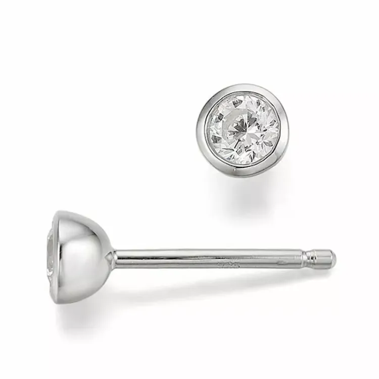 rond diamant solitaire oorbel in 14 karaat witgoud met diamant