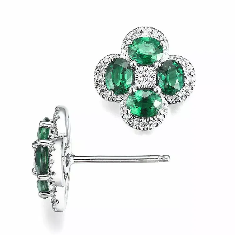 Bloem smaragd diamant oorbellen in 14 karaat witgoud met diamanten en smaragden