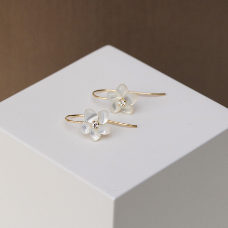 bloem oorbellen in 9 karaat goud met zirkoon en parelmoer - Gold Collection