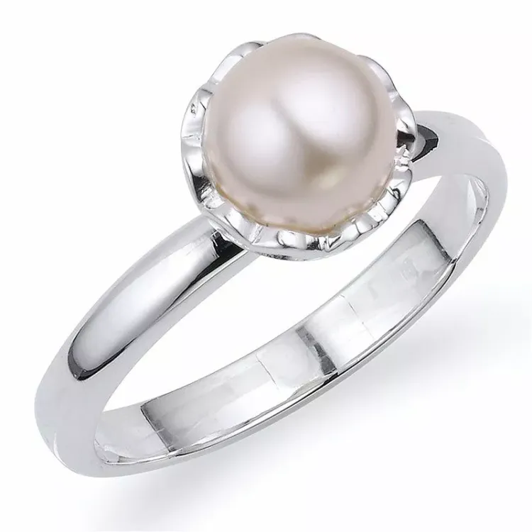 Witte parelringen in zilver