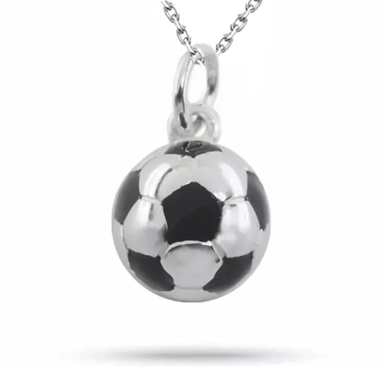 voetbal ketting in zilver met hanger in 9 karaat goud