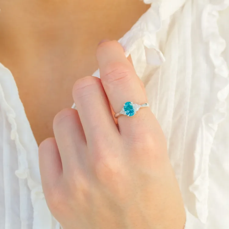 blauwe zirkoon ring in zilver