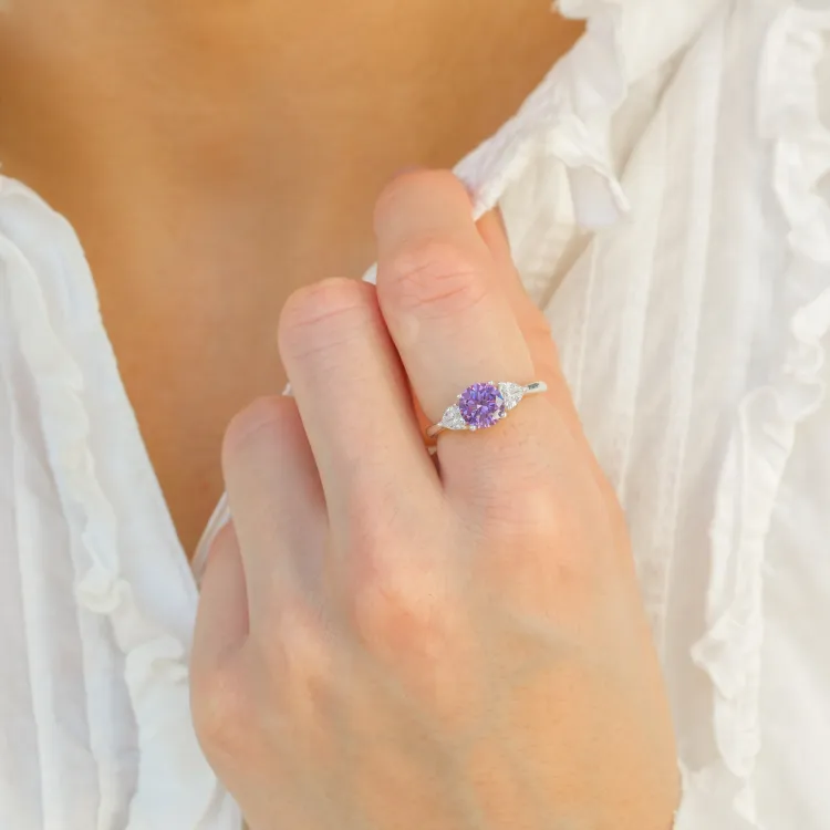 paarse zirkoon ring in zilver