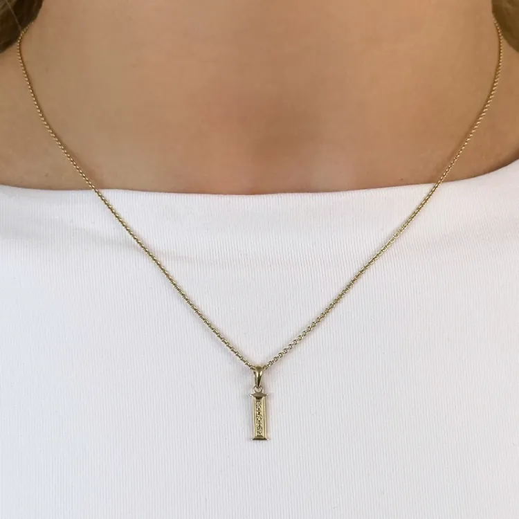 letter i diamant hanger in 9 caraat goud 0,02 ct