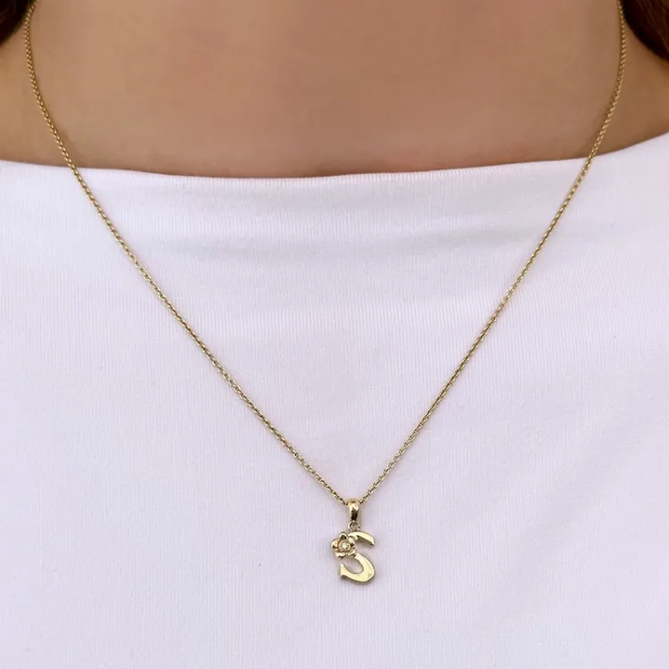 letter s diamanten hanger in 9 caraat goud 0,01 ct