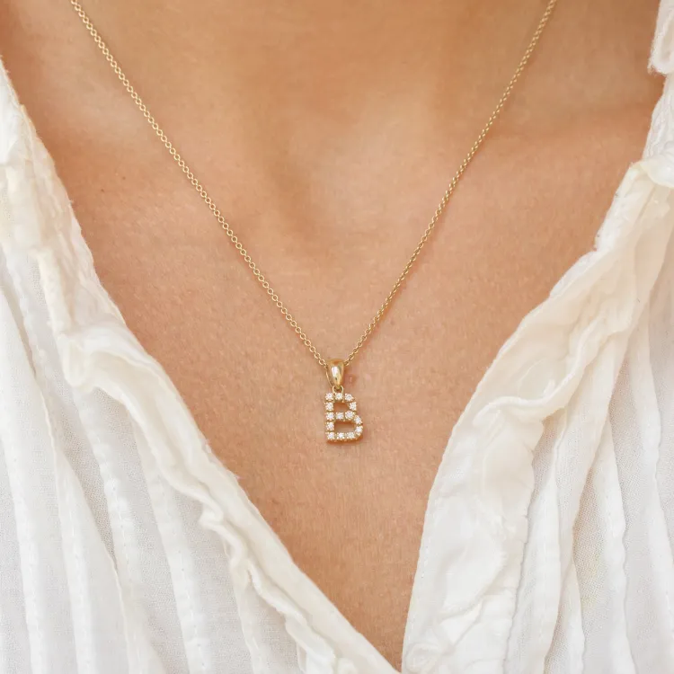 letter b diamant hanger in 9 caraat goud 0,084 ct