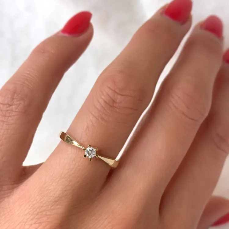 campagne - diamant solitaire ring in 14 karaat goud 0,09 ct
