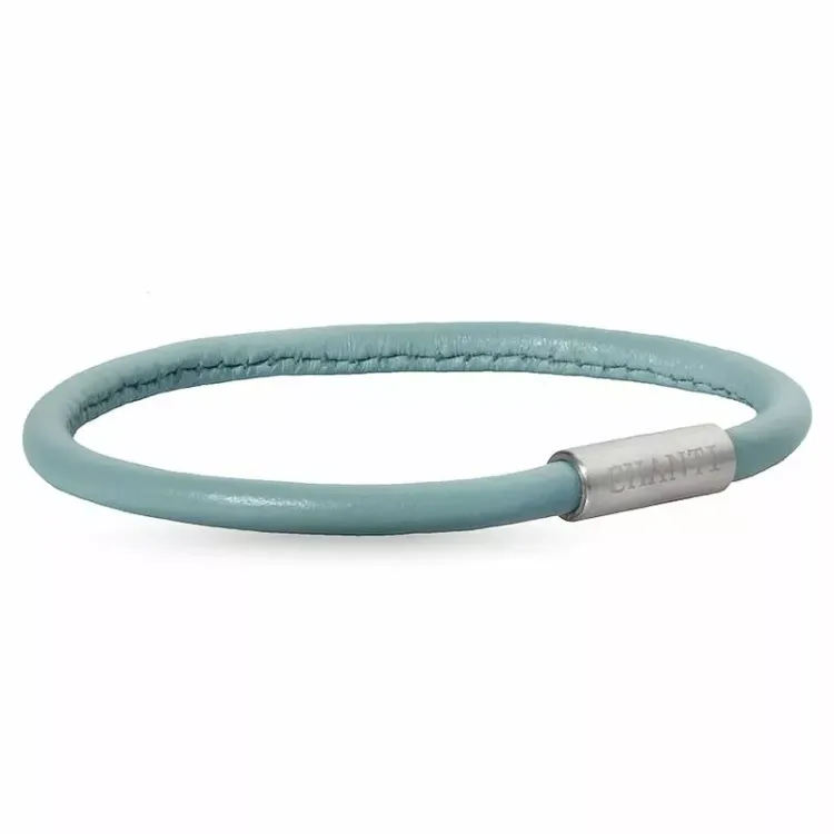 Rond groen magnetische armband in leer met staal slot x 4 mm