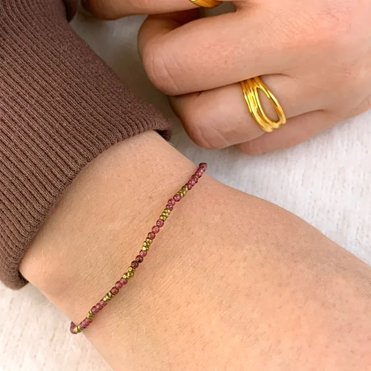 armband met granaat en hematite.