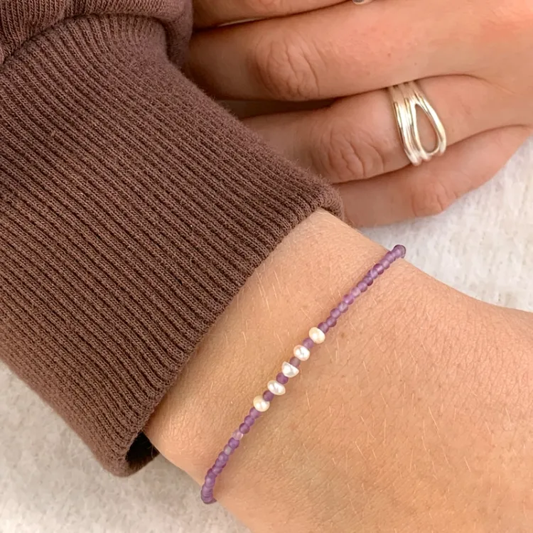 paarse parel armband met amethist en 5 zoetwaterparel - Loom Stones