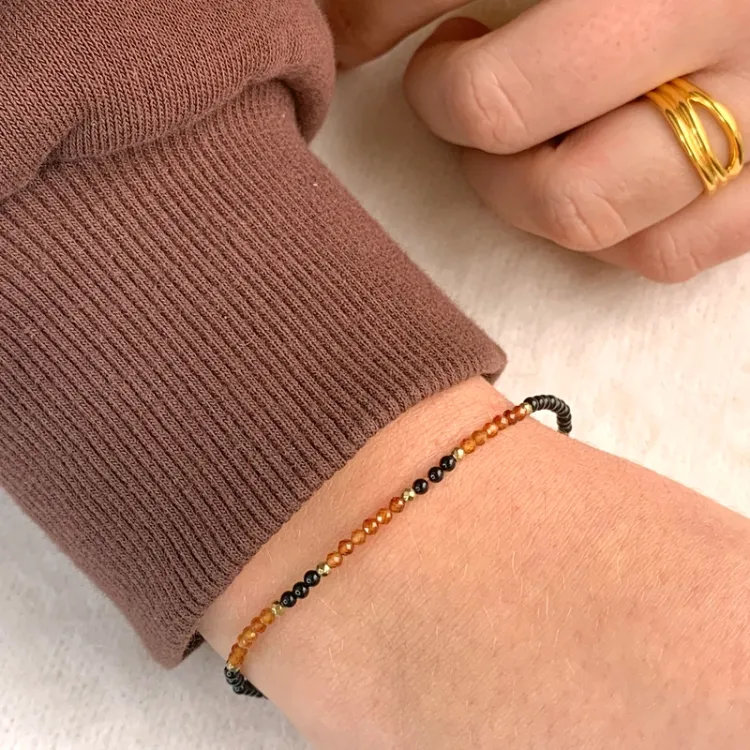 elegant armband met onyx en granaat en hematite - Loom Stones