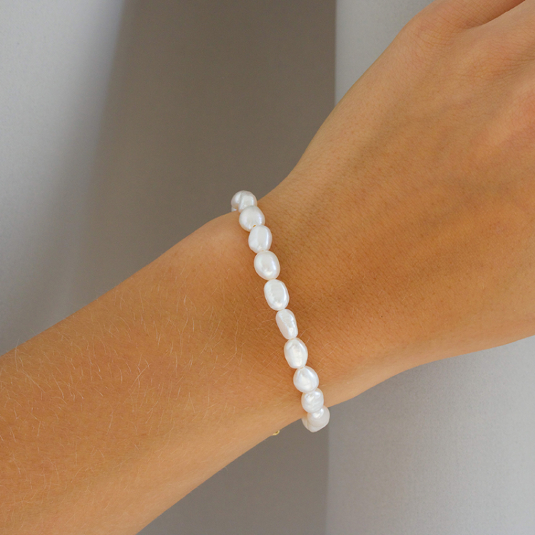 6 mm armband met zoetwaterparel