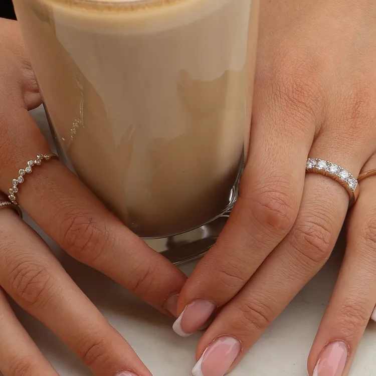 lab grown diamant mémoire ring in 14 karaat goud 5 x 0,20 ct