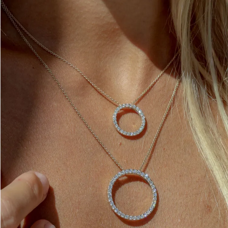 rond lab grown diamant hanger in 14 caraat goud 1,03 ct