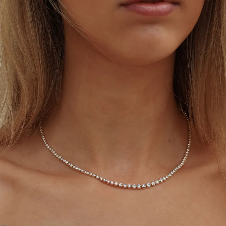 45 cm lab grown diamant ketting in 14 caraat goud 6,02 ct
