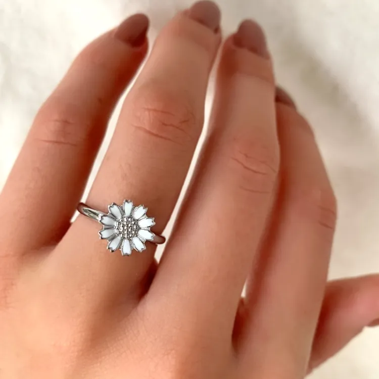 11 mm margriet ring in gerodineerd zilver - Marie