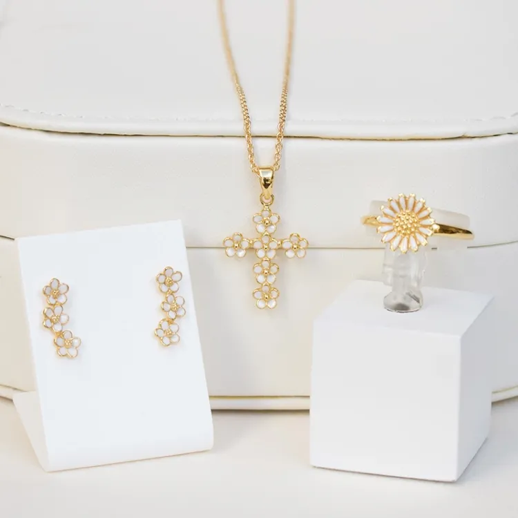 kruis margriet hanger in verguld sterlingzilver - Majse