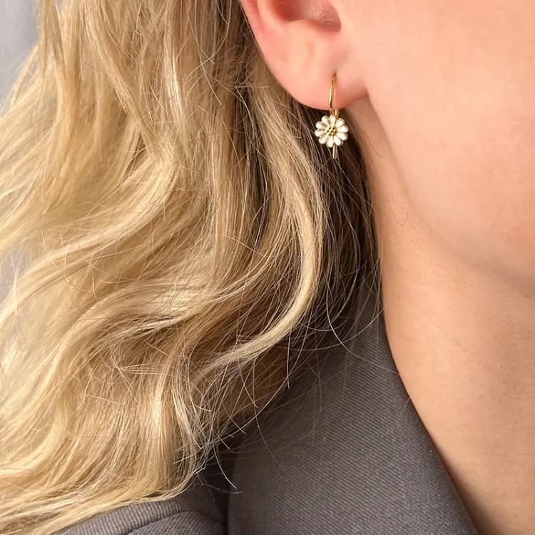 7,5 mm margriet oorhaakjes in verguld zilver - Mix & Match