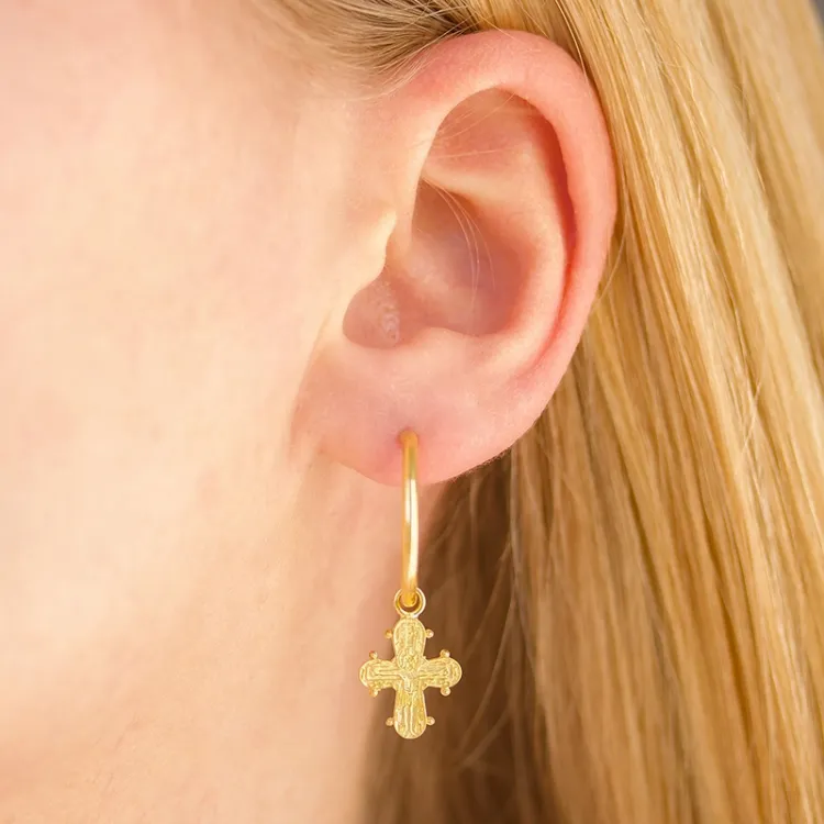 18 mm dagmarkruis creool in verguld sterlingzilver - Amoré
