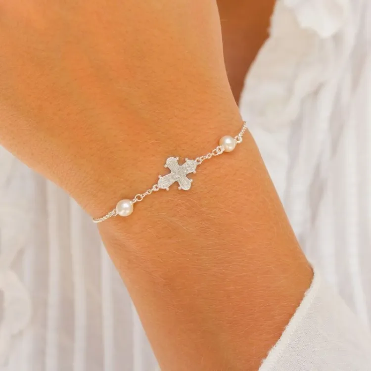 12 x 10,5 mm dagmarkruis parel armband in zilver - Amoré