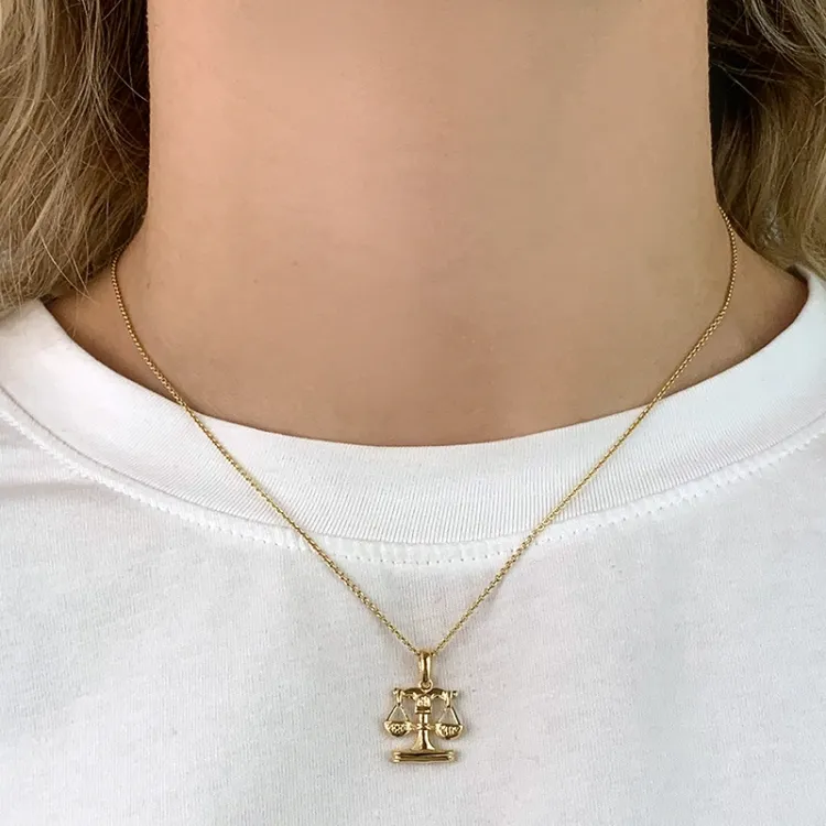 sterrenbeeld weegschaal hanger in 8 karaat goud - Gold Collection