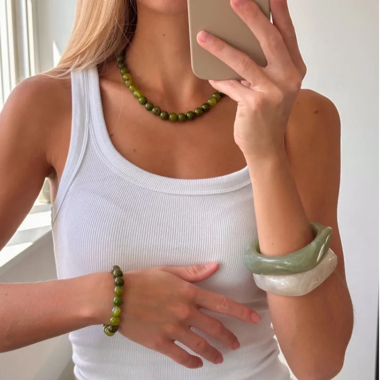 witte bangle in hars - AURA