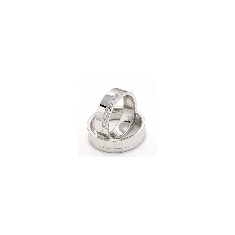 trouwringen in 14 karaat witgoud 9 x 0,015 ct - set