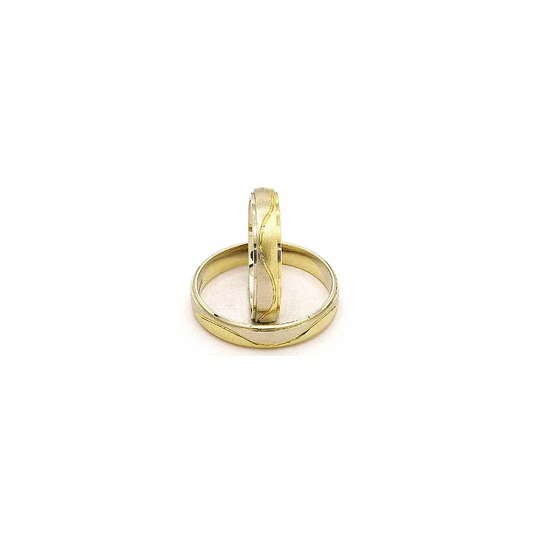Mat en glanzend tweekleurige trouwringen in 14 karaat goud-en witgoud - set